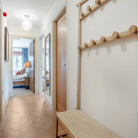 Spire View Apartamento *