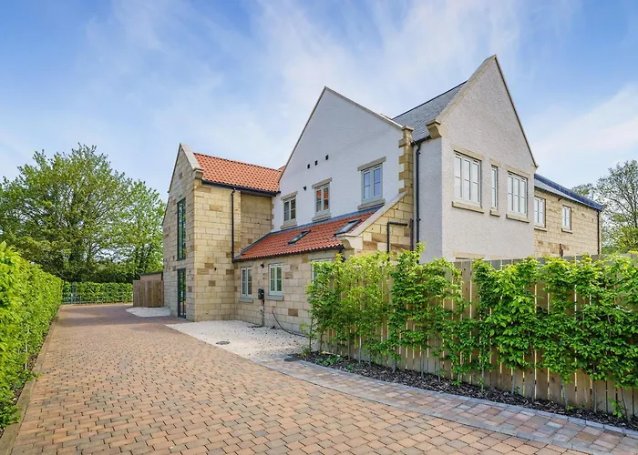 Spire View Apartament Whitby